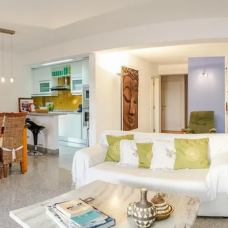 Cosy By The Portuguese Butler * Vilamoura